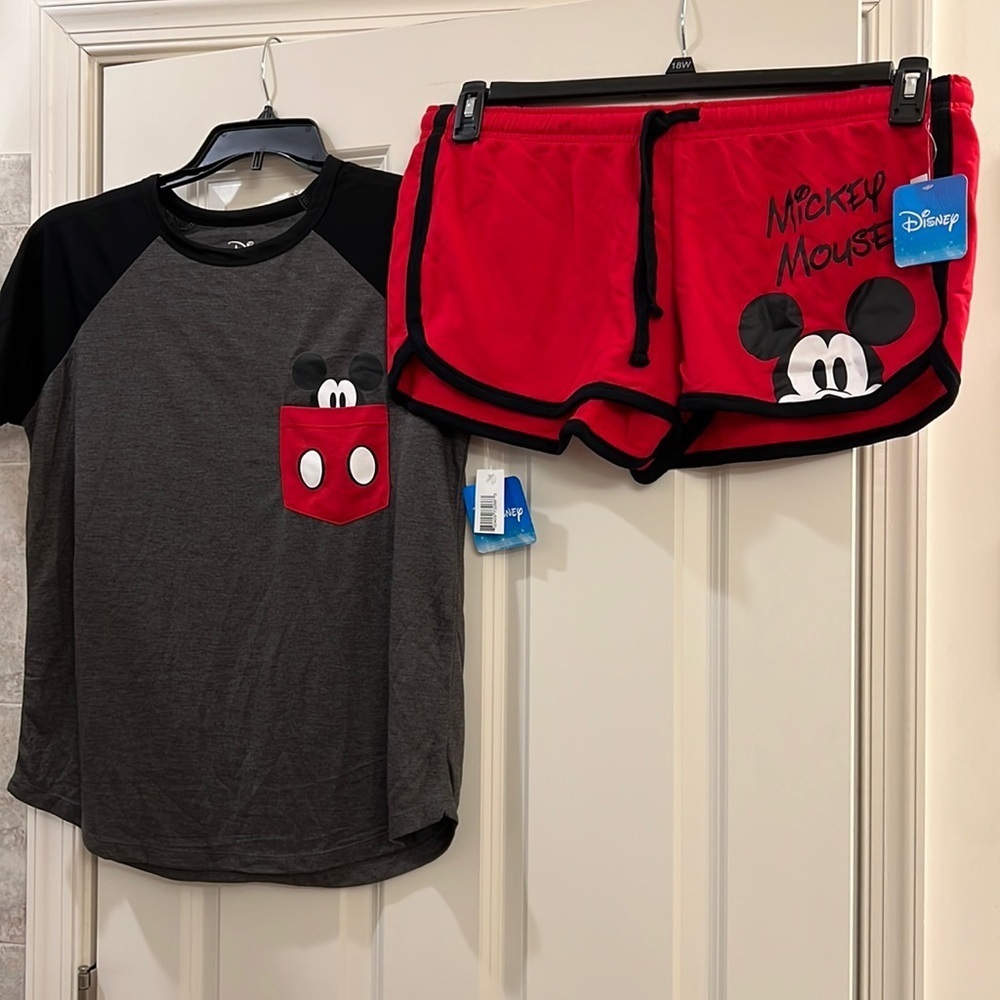 Disney ladies pajama set